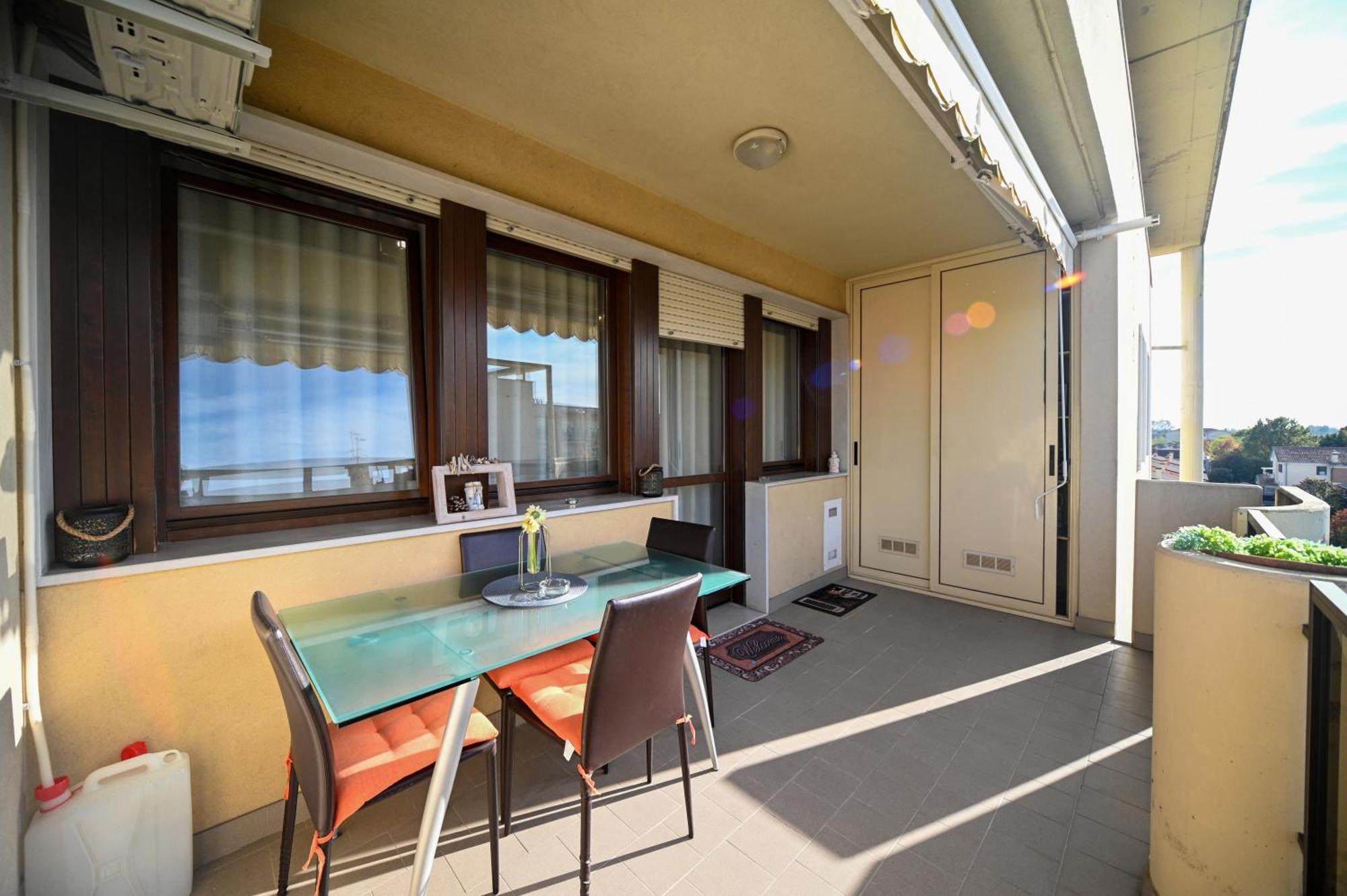 Angel Apartment